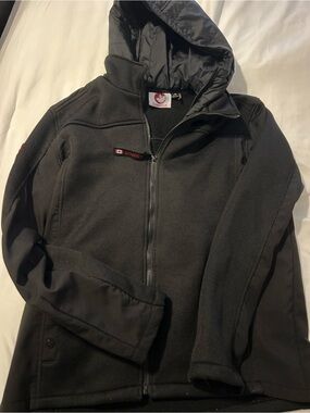 Canada weather gear Black Hooded Men's Jacket